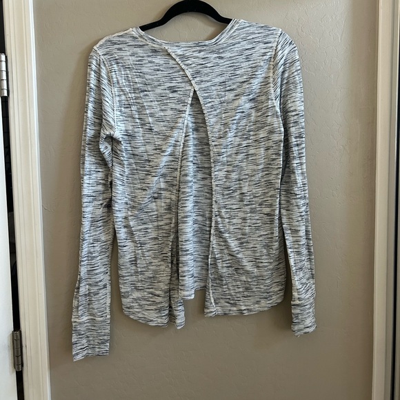 Lululemon Long Sleeve Tie Back Shirt - Picture 2 of 3